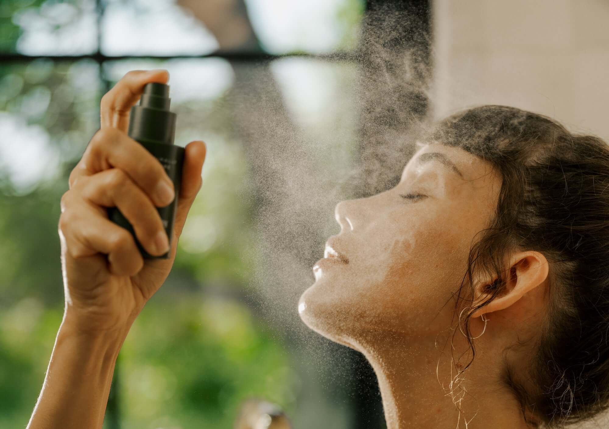 Mist_-_Actually_Clean_Actually_Works._About_Page.jpg