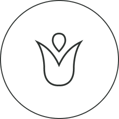 Black icon a flower to symbolize Primally Pure sustainably sourced ingredients