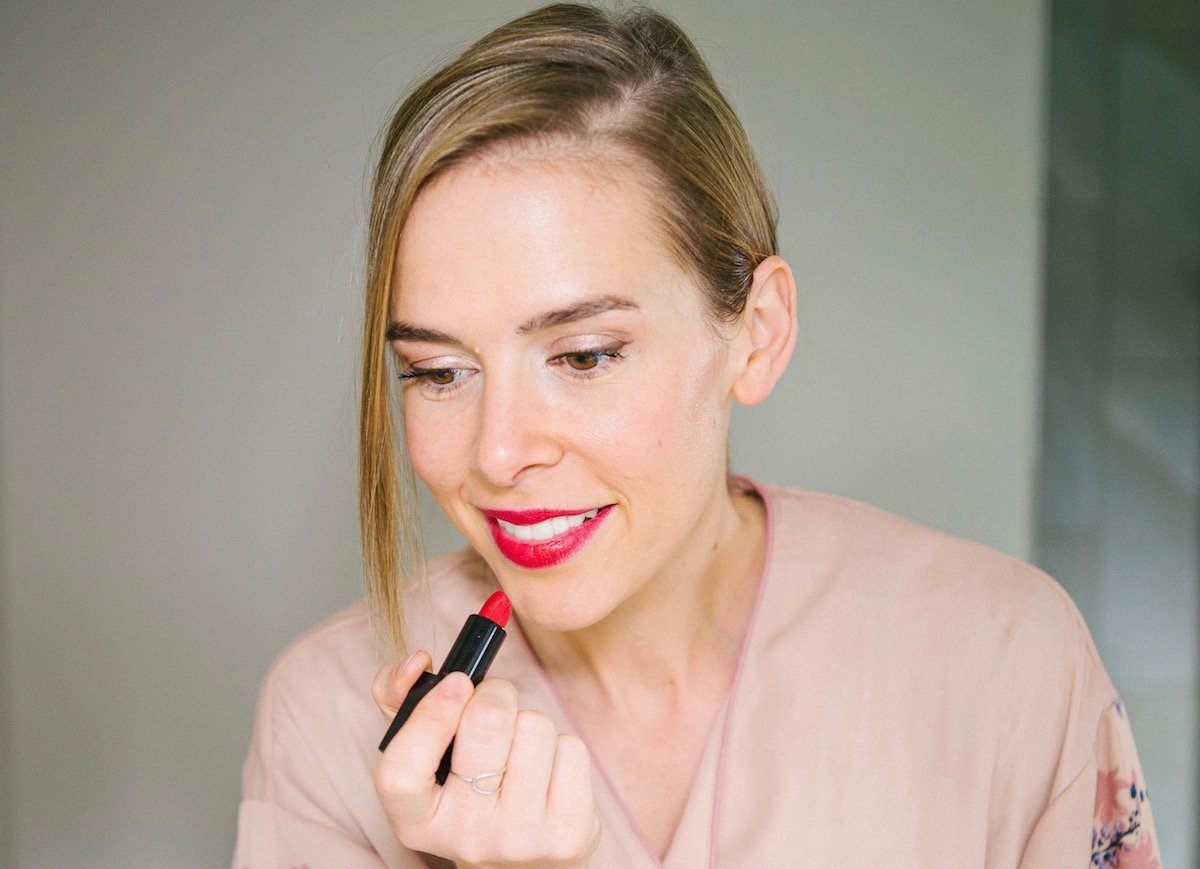 3 Non-Toxic Holiday Makeup Looks From A Clean Beauty Expert