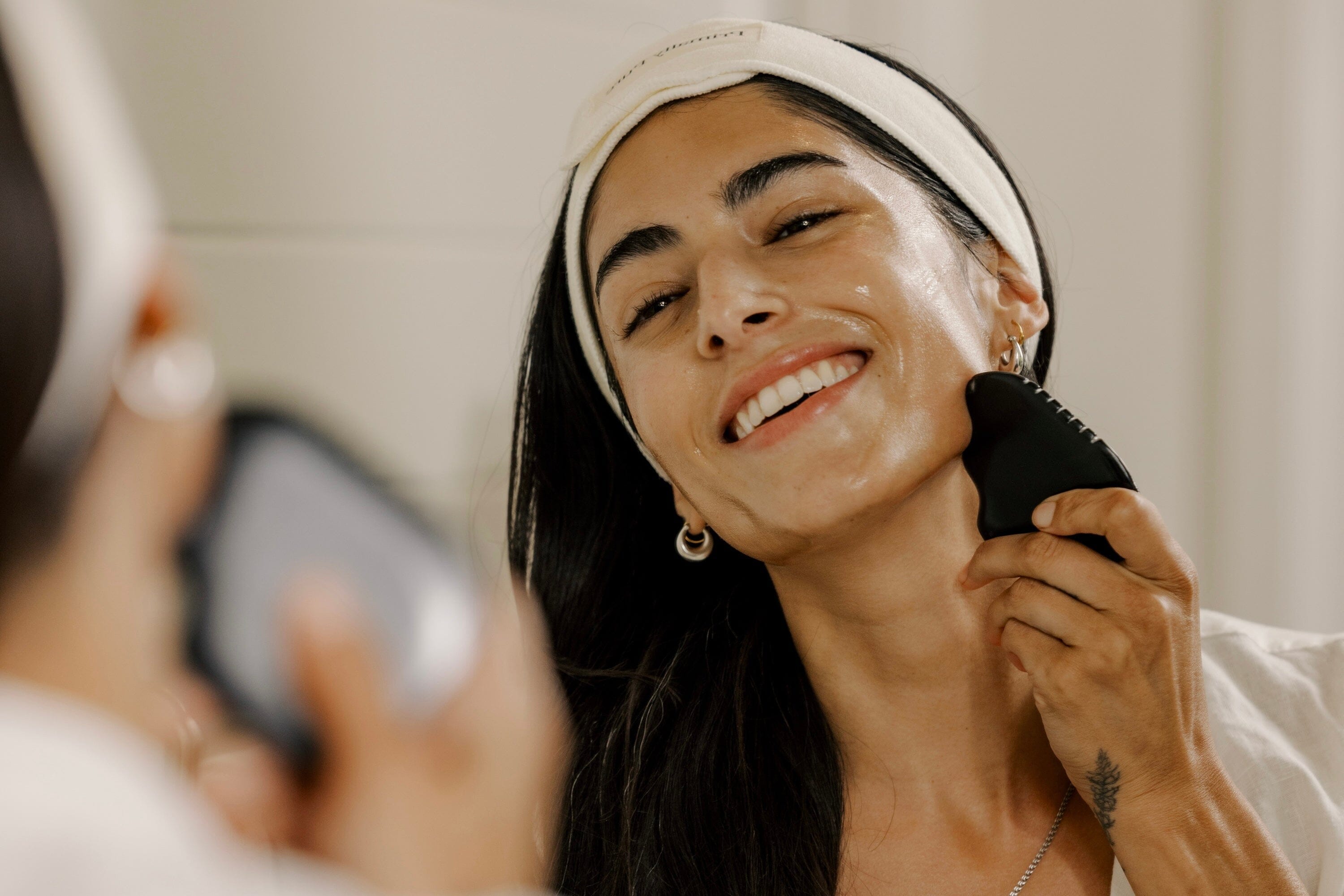 Facial Massage: Why Your Skin Needs Movement + The Benefits of Facial Massage