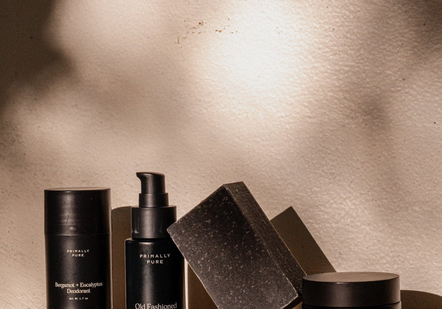 Surprise Him With These 6 Unique and Non-Toxic Gift Ideas for Men