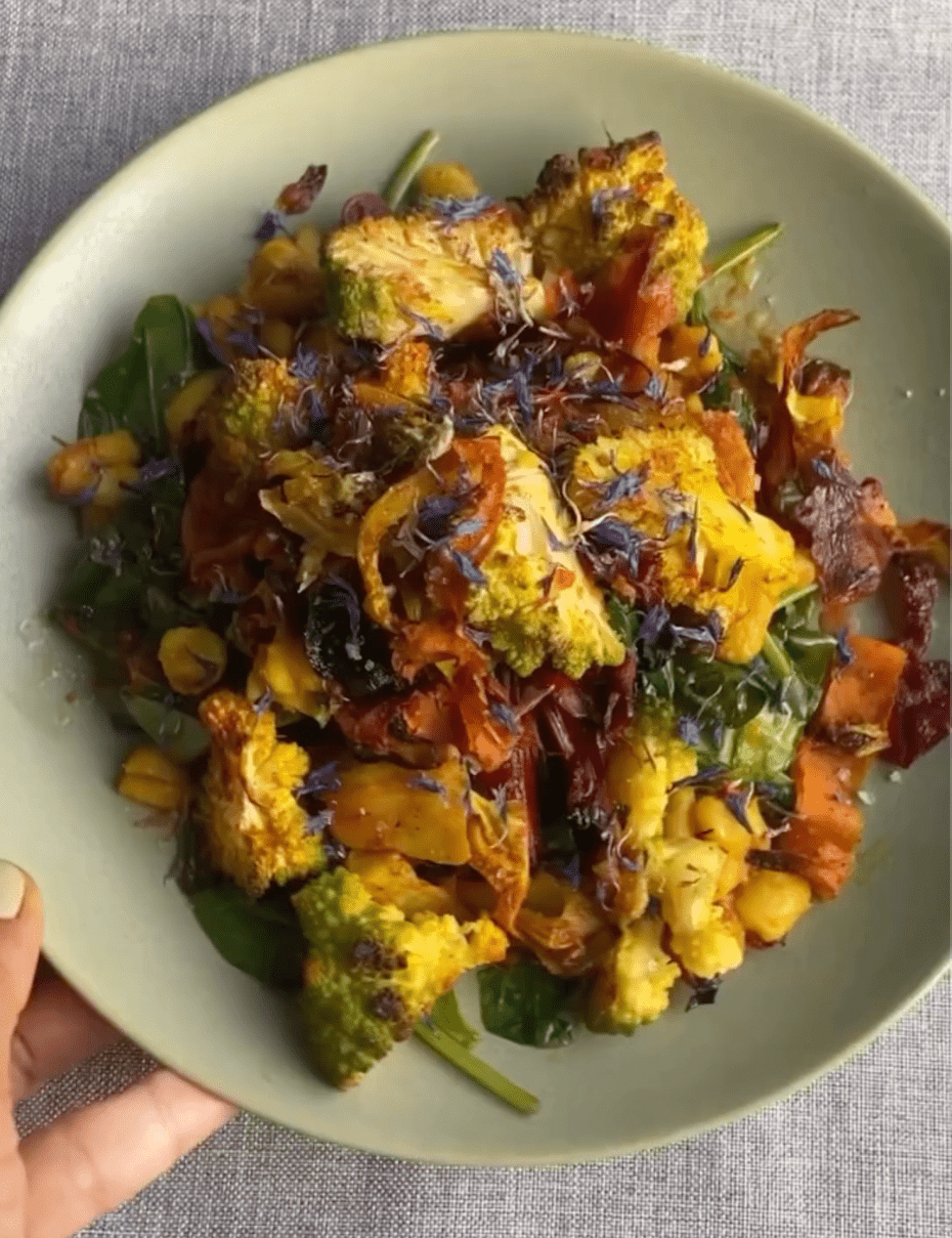 Menstrual Supporting Salad