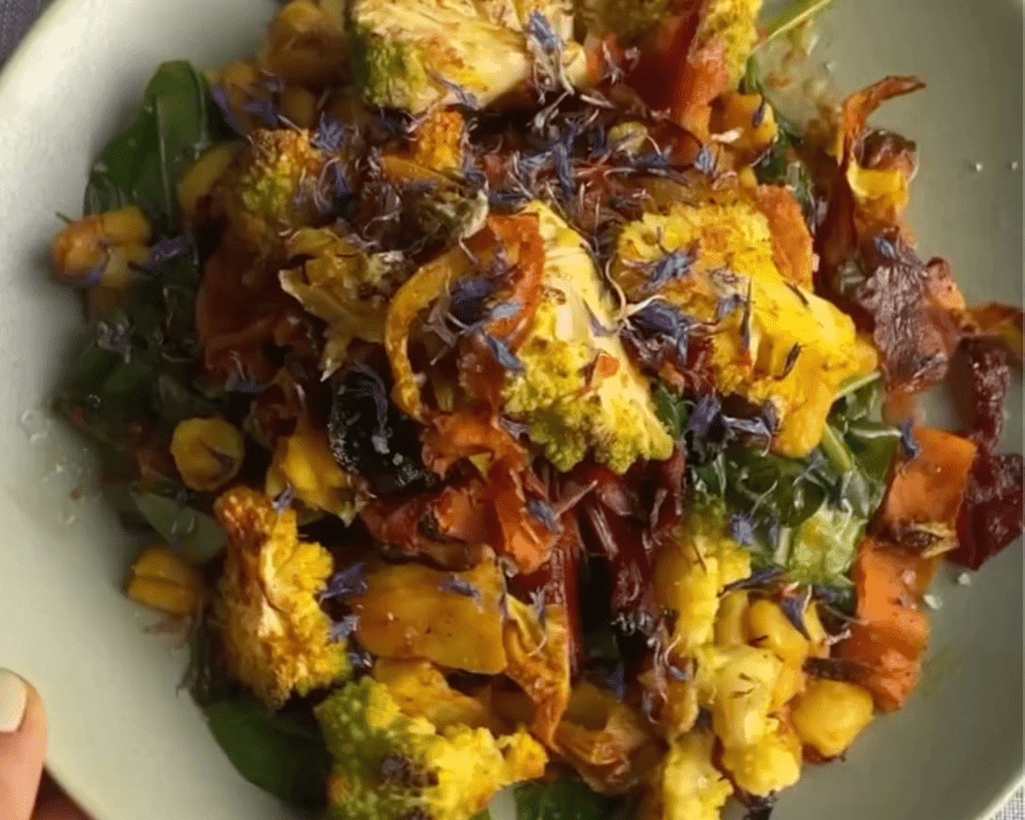 Menstrual Supporting Salad