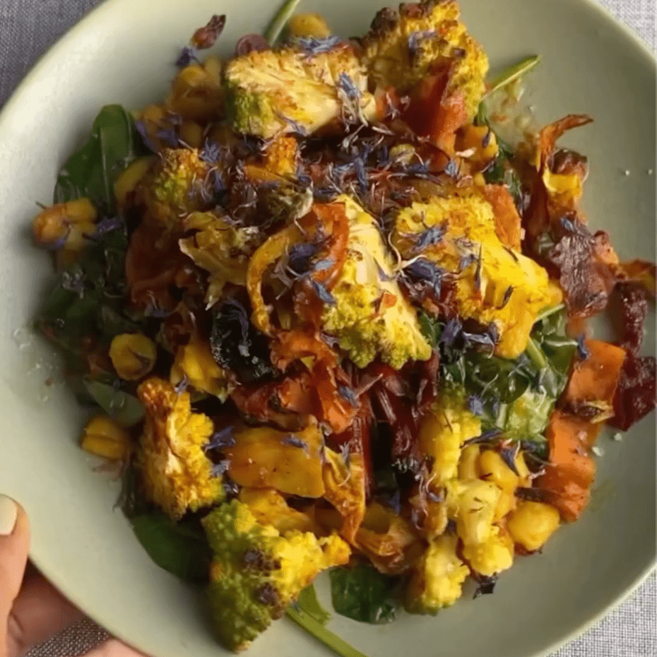 Menstrual Supporting Salad