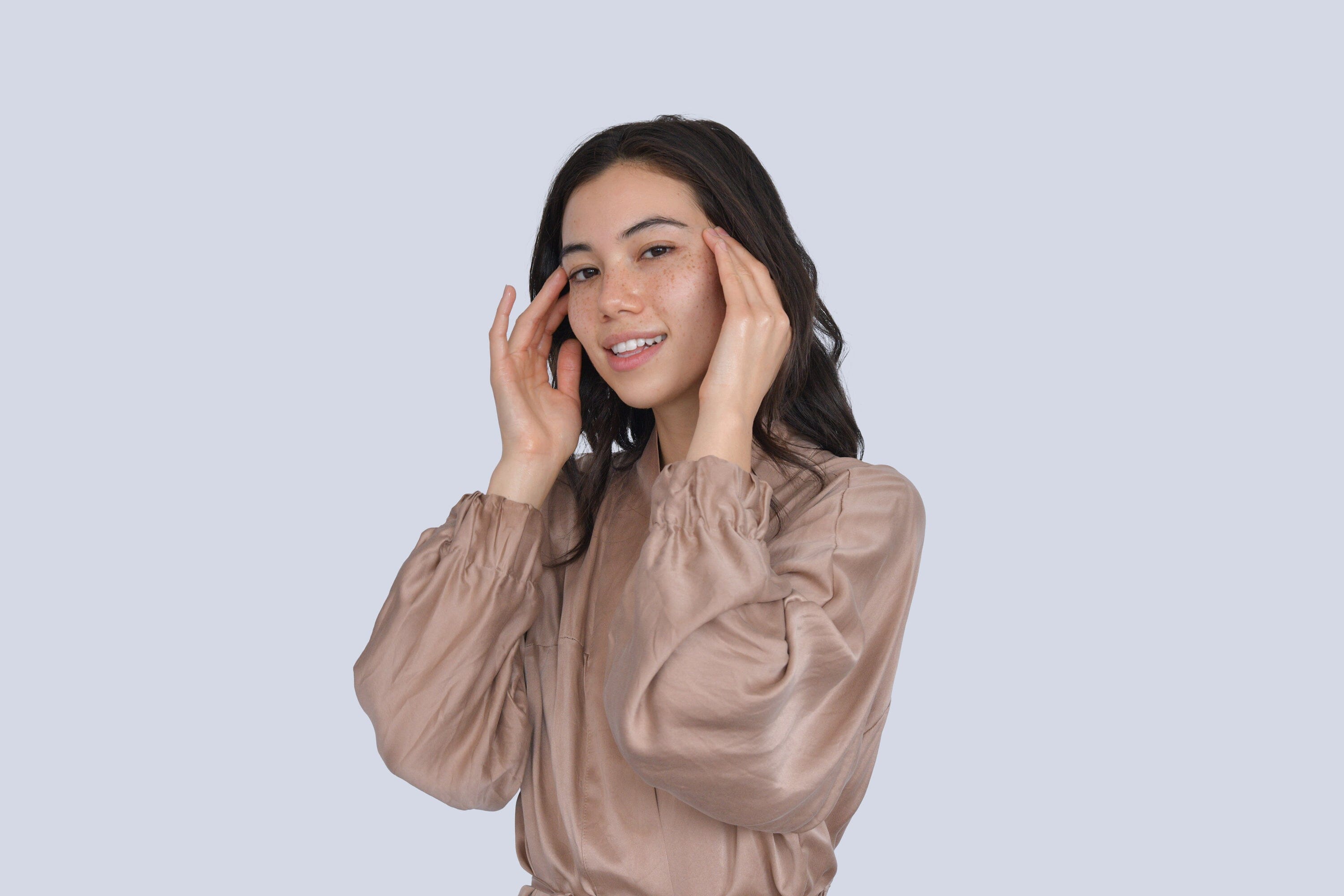 Skin Gurus Widely Praise Dermaplaning Treatments – Should You Get One?