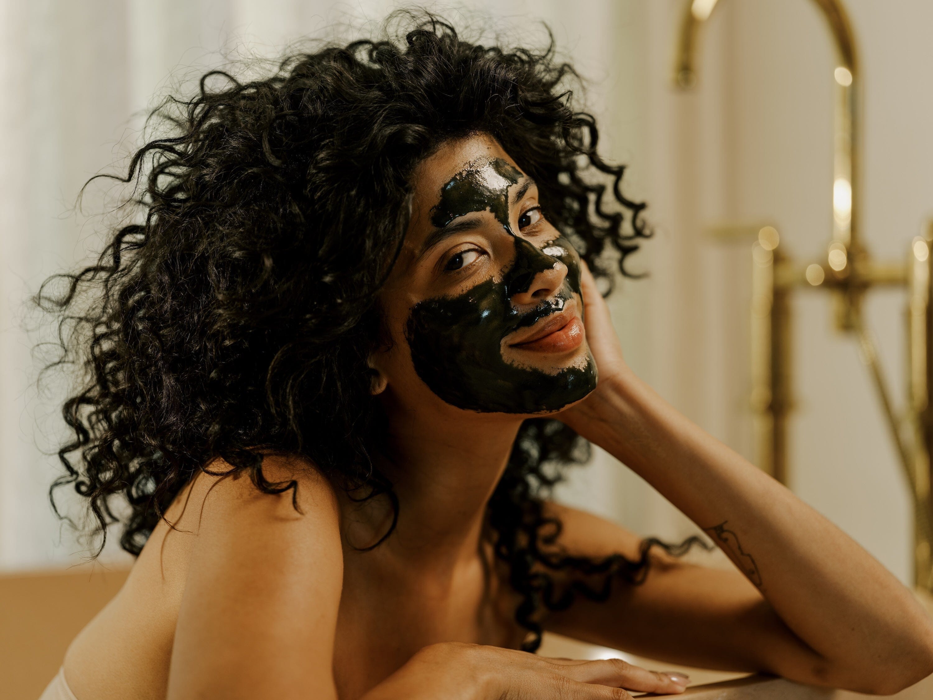 Sugar and Skin: How to Consume Sweets Mindfully and Still Protect Your Skin Health