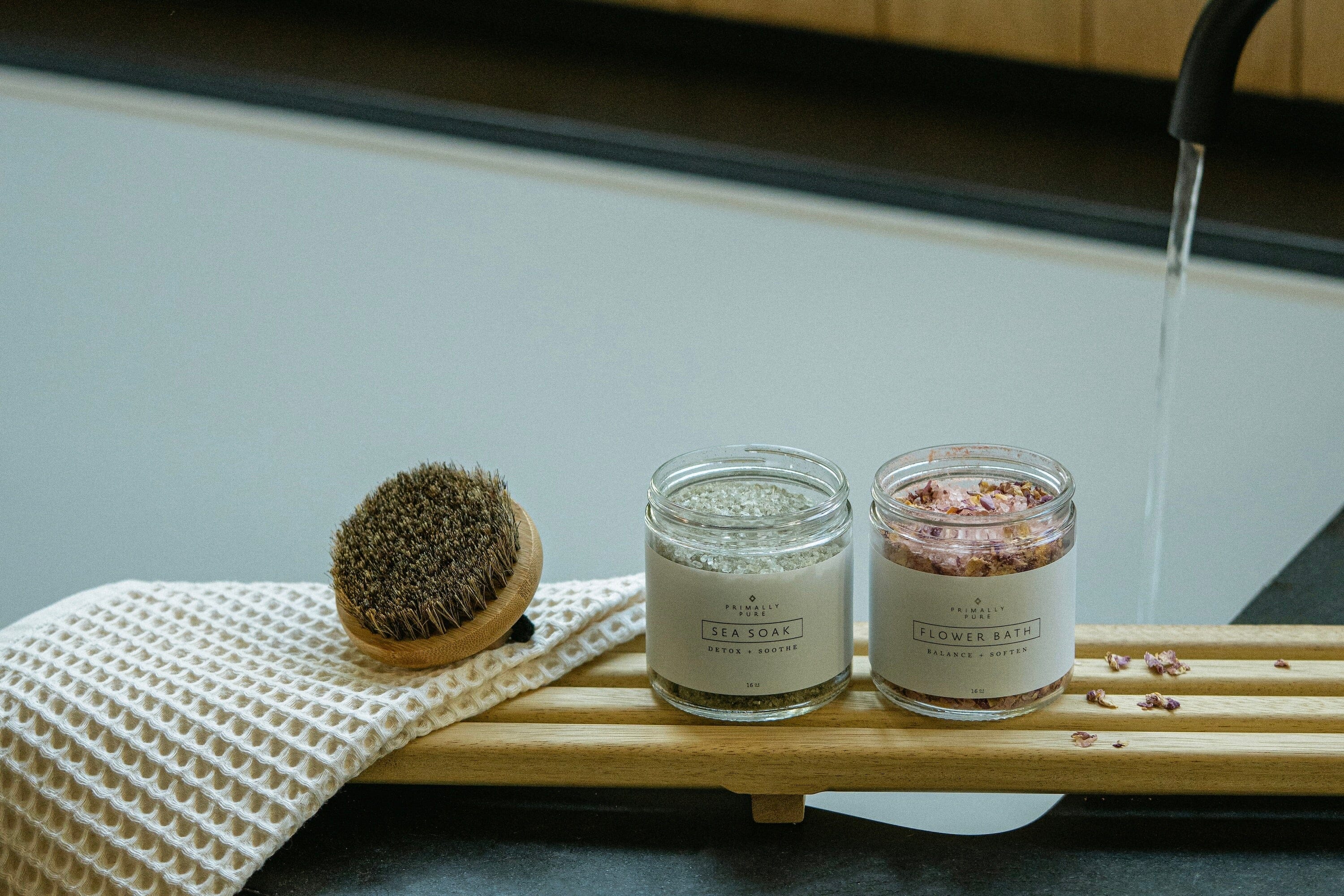 The Benefits of a Hot Bath (And Why You Should Try an Epsom Salt Bath)