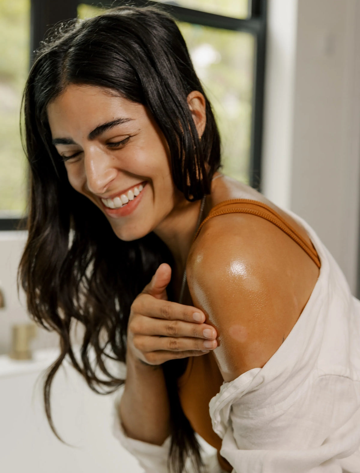 Everything_Balm_featured_section_homepage-mobile_1.webp