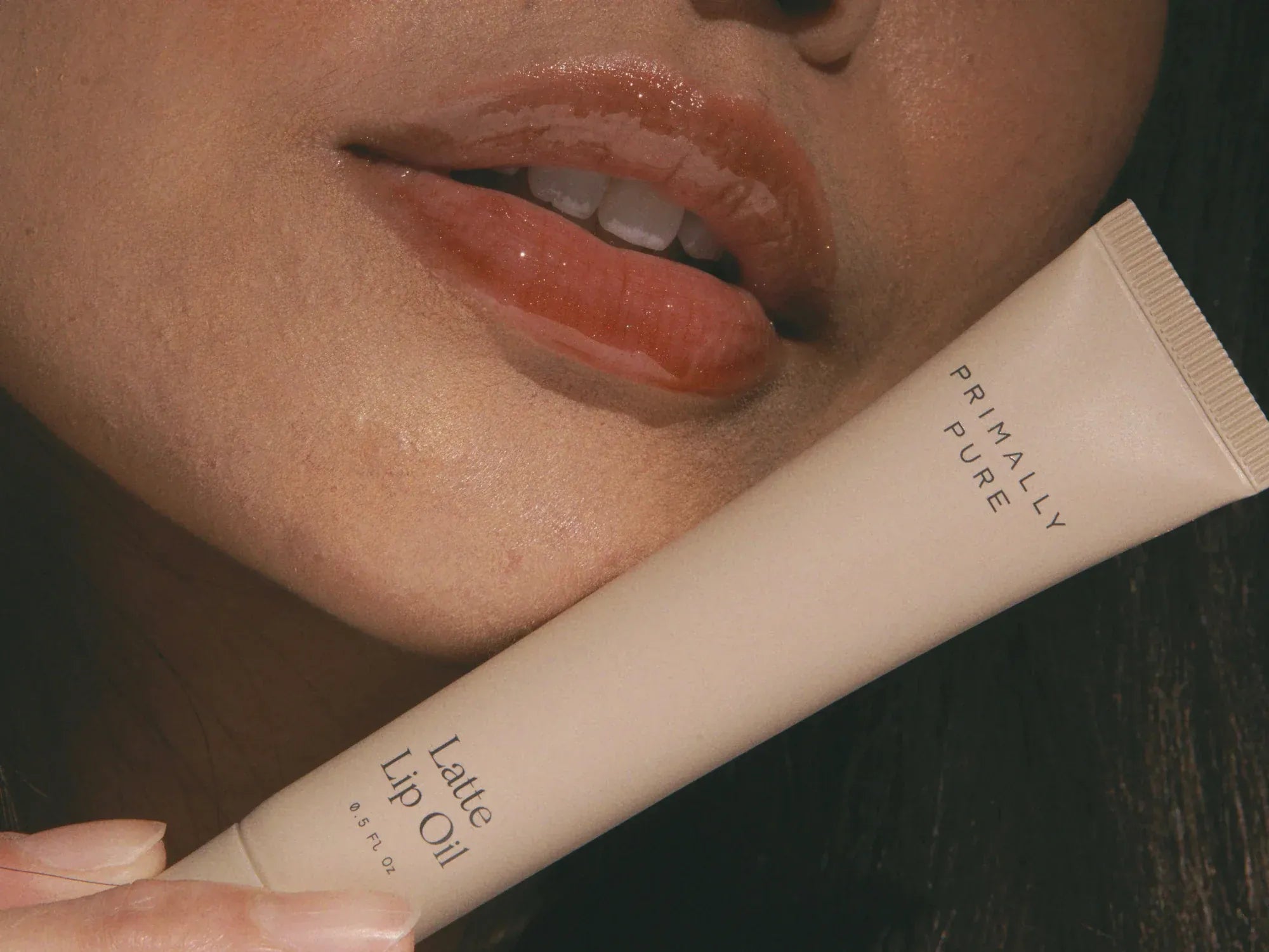Latte_Lip_Oil_1.webp