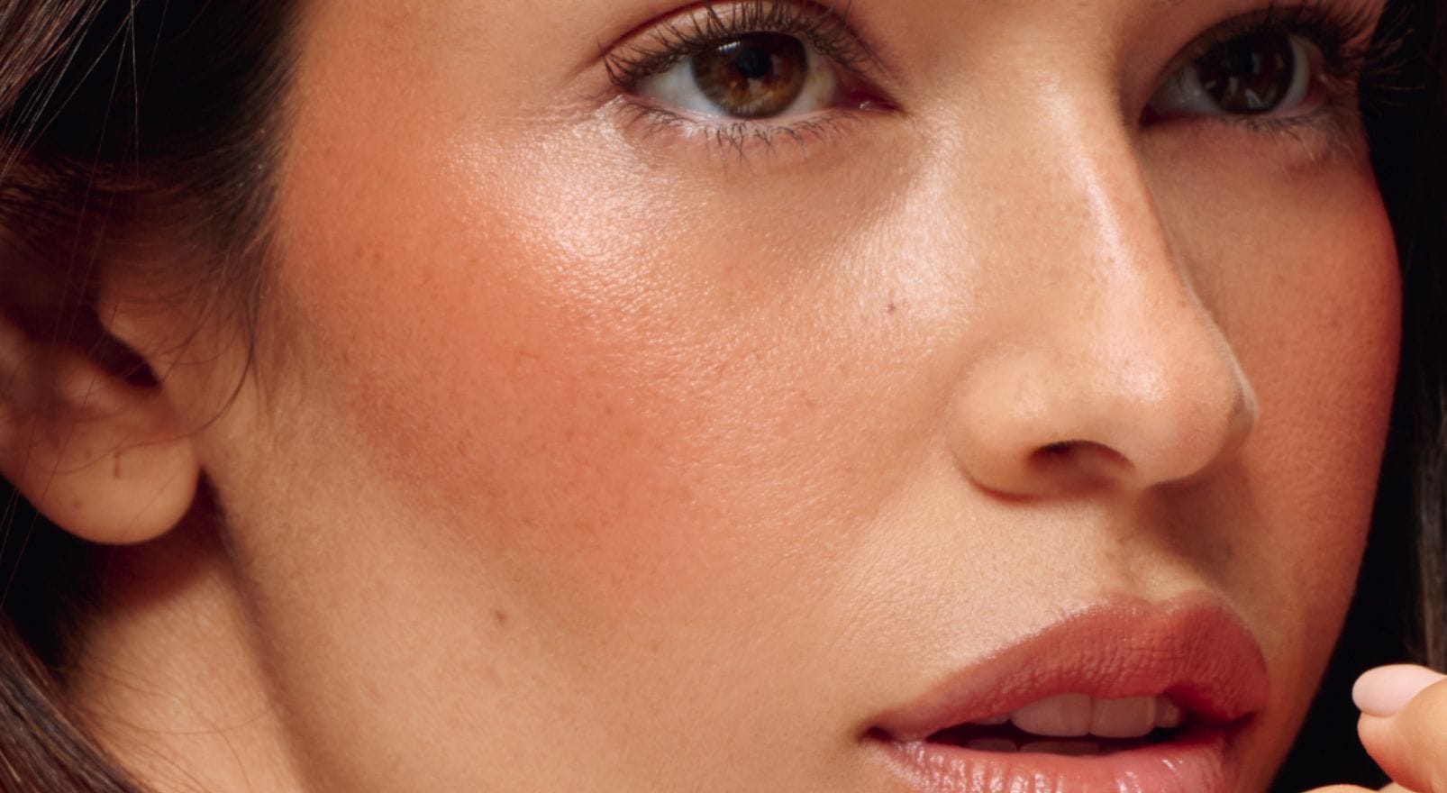 Tinted_Skincare_Homepage_5050_-_Desktop.jpg
